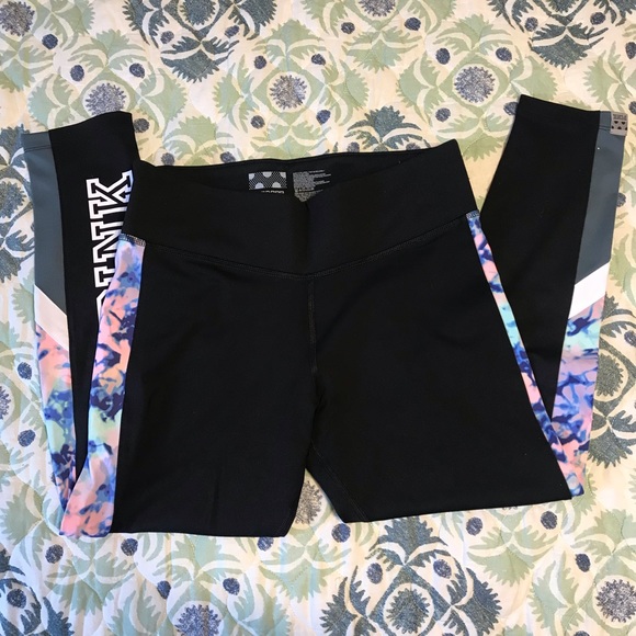 ❌SOLD❌NWOT. PINK Watercolor leggings - Picture 4 of 5